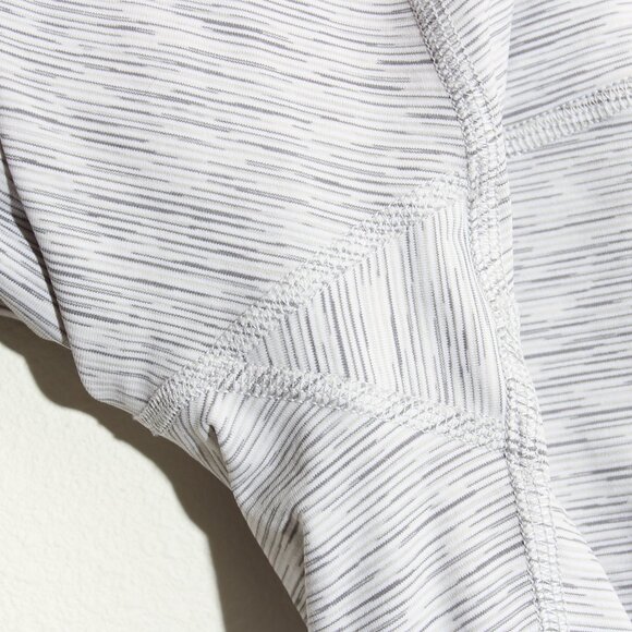 Lululemon Wunder Under Crop High-Rise *Roll Down Scallop Full-On Luxtreme 23" - Picture 5 of 15